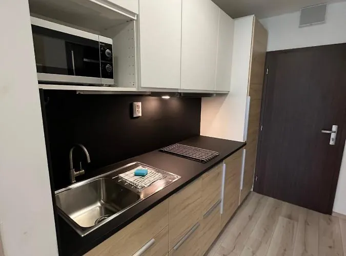 Paula 2 Apartamento *